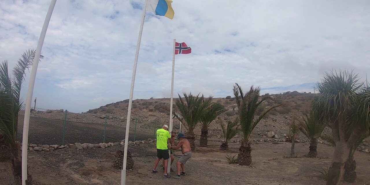 Video: Nye flagg vaier på Norskeplassen