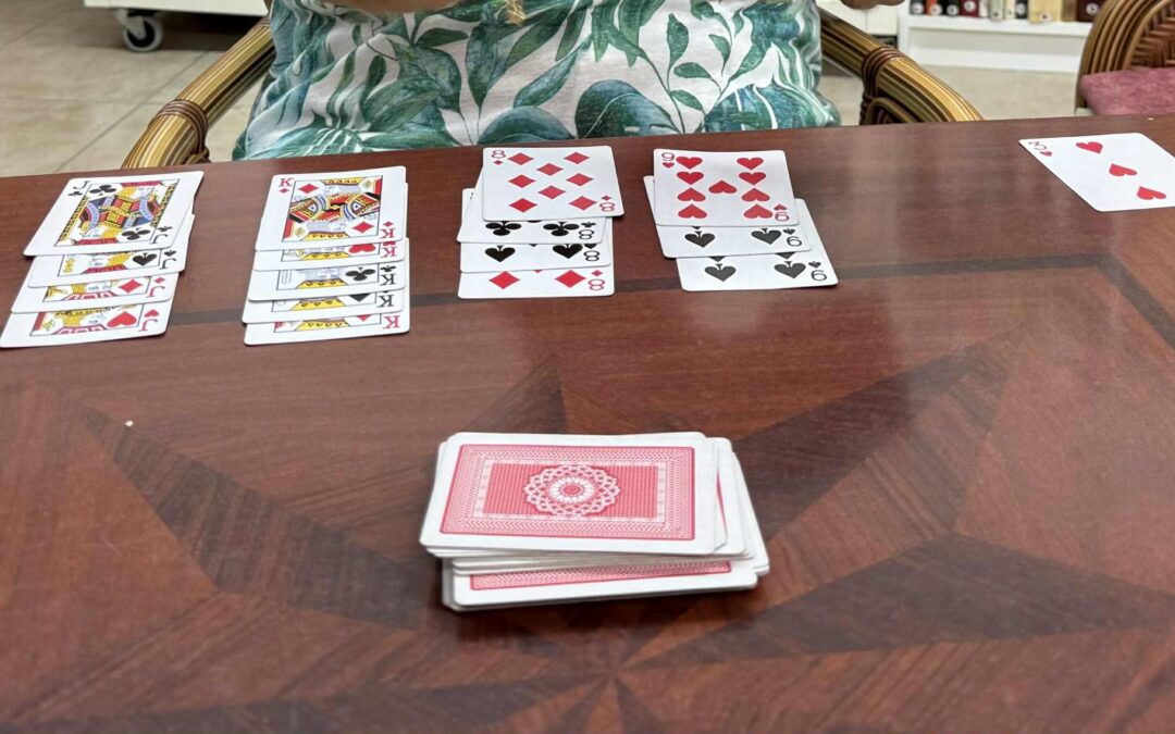 Canasta har startet opp