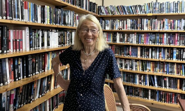 En samtale i biblioteket